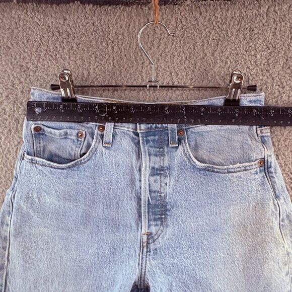 Levi’s 501 High Rise Cutoff Jean Shorts | W27 | Light Wash | Raw Hem Vintage Rew - Picture 5 of 15